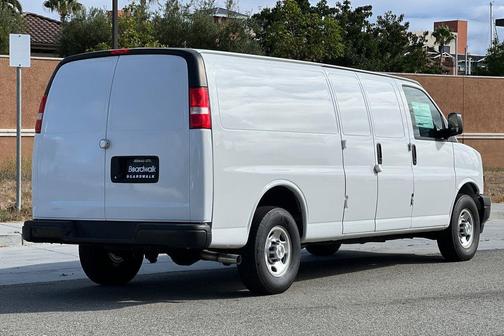 2023 Chevrolet Express 3500 RWD 3500 Extended Wheelbase WT