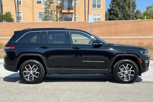 2025 Jeep Grand Cherokee Limited