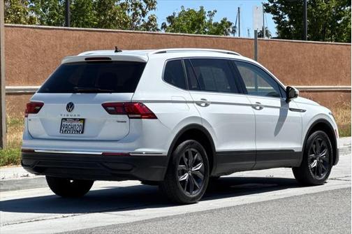 2022 Volkswagen Tiguan 2.0T SE 4MOTION