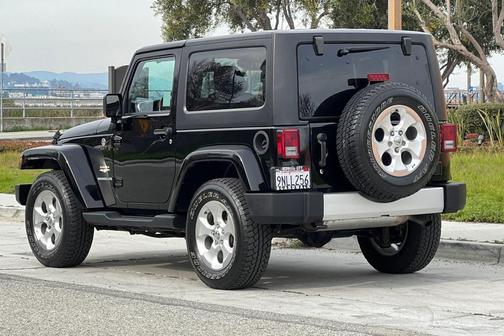2015 Jeep Wrangler Sahara