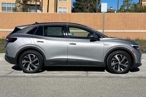 2024 Volkswagen ID.4 Pro