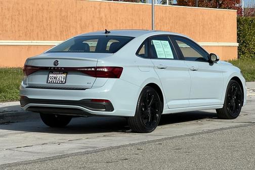 2025 Volkswagen Jetta 1.5T SE