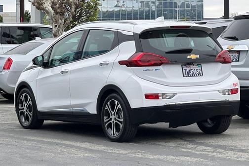 Summit White 2017 Chevrolet Bolt EV Premier