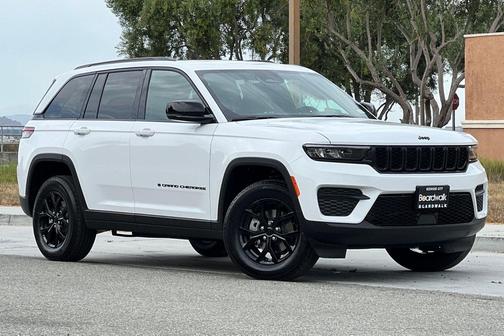 2025 Jeep Grand Cherokee Altitude