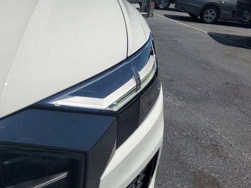 2021 Audi Q8 55 QUATTRO PREMIUM