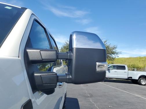 2024 Ford F-350 PLATINUM