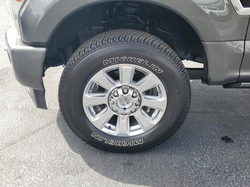 2019 Ford F-350 PLATINUM