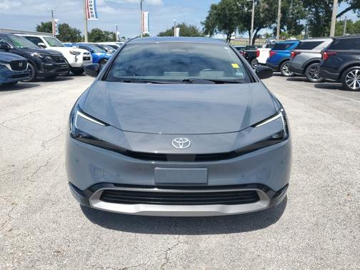 2023 Toyota Prius XLE