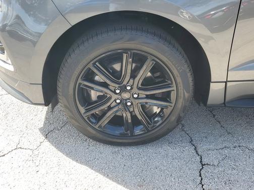 2023 Ford Edge ST-LINE