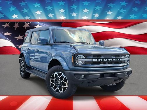 AZURE GRAY MET TRI-COAT 2025 Ford Bronco OUTER BANKS