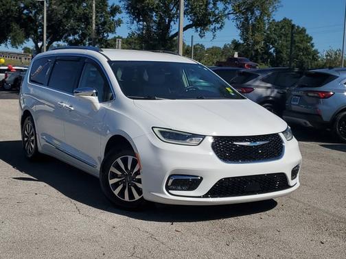 2021 Chrysler Pacifica LIMITED