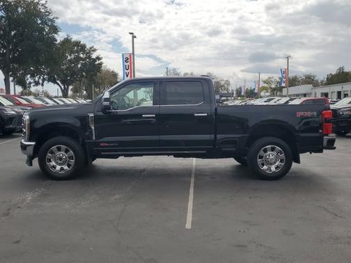 2025 Ford F-350 KING RANCH
