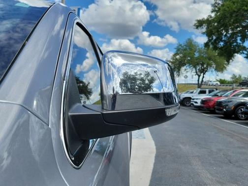 Billet Silver Clearcoat Metallic 2020 Jeep Grand Cherokee LIMITED