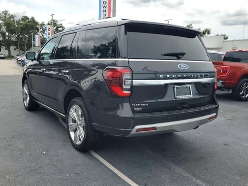 2023 Ford Expedition PLATINUM