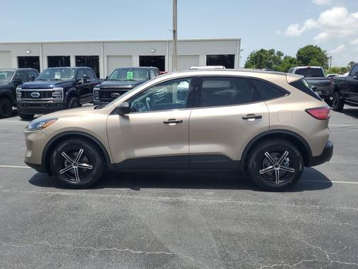 2020 Ford Escape S