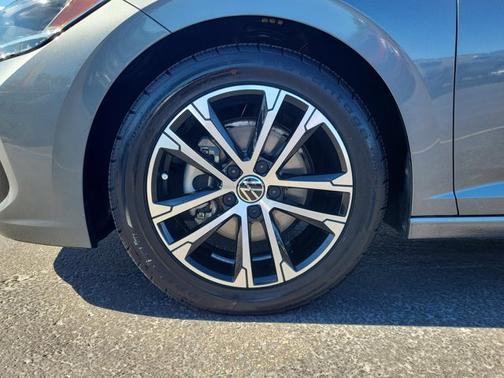 2023 Volkswagen Jetta 1.5T SPORT