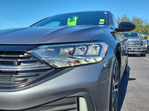 2023 Volkswagen Jetta 1.5T SPORT