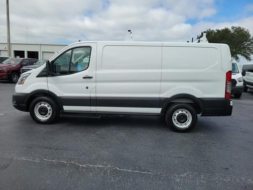 OXFORD WHITE 2025 Ford Transit-150