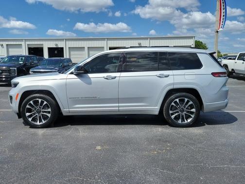 2022 Jeep Grand Cherokee OVERLAND