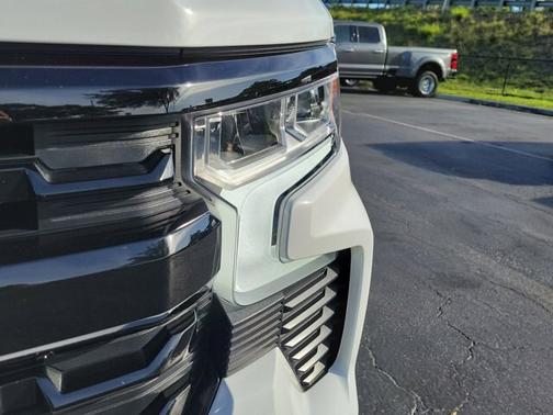 Summit White 2024 Chevrolet Silverado 1500 LT TRAIL BOSS