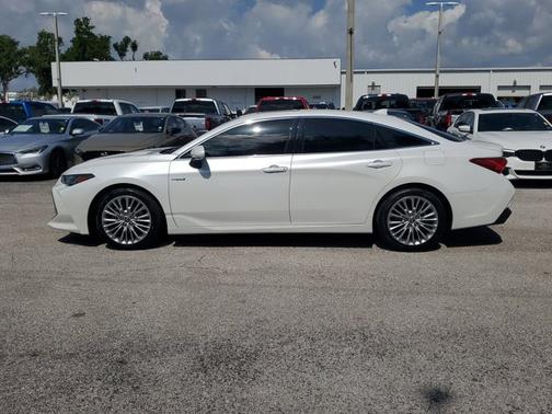 2021 Toyota Avalon LIMITED