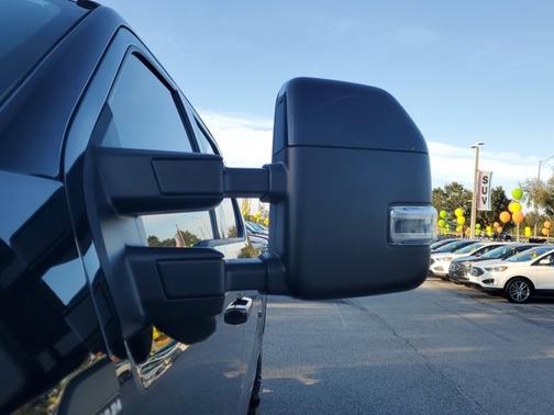 2025 Ford F-250 PLATINUM