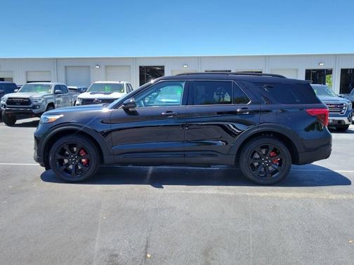AGATE BLACK METALLIC 2023 Ford Explorer ST