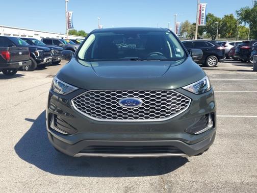 FORGED GREEN 2023 Ford Edge SEL