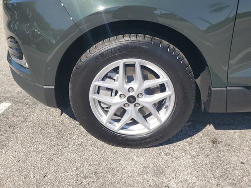 FORGED GREEN 2023 Ford Edge SEL