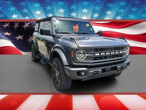 CARBONIZED GRAY METALLIC 2023 Ford Bronco BLACK DIAMOND
