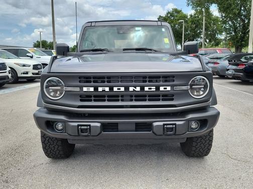 CARBONIZED GRAY METALLIC 2023 Ford Bronco BLACK DIAMOND