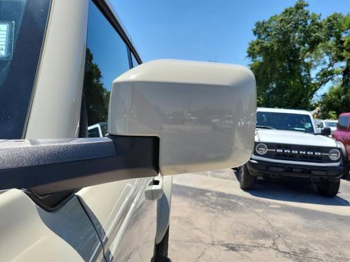 DESERT SAND 2025 Ford Bronco OUTER BANKS