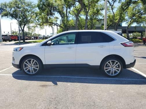 STAR WHITE 2023 Ford Edge TITANIUM