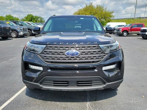 AGATE BLACK METALLIC 2023 Ford Explorer XLT