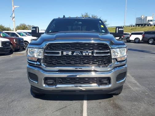 2023 RAM 3500 TRADESMAN