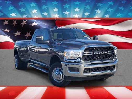 2023 RAM 3500 TRADESMAN