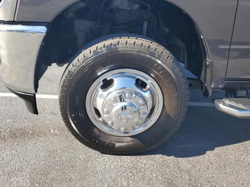 2023 RAM 3500 TRADESMAN