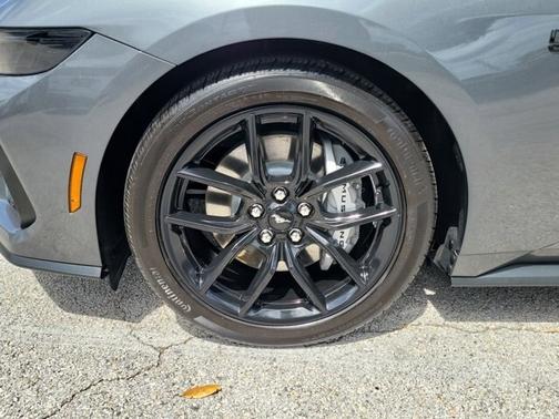 CARBONIZED GRAY METALLIC 2025 Ford Mustang GT PREMIUM