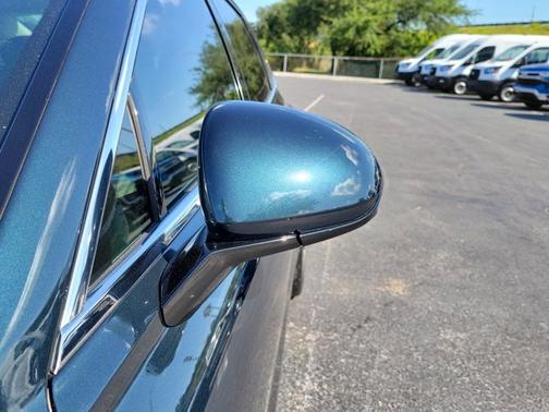 Tasman Blue 2021 Genesis G80 3.5T