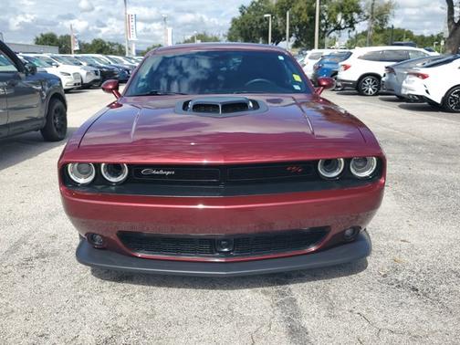 2022 Dodge Challenger R/T SCAT PACK