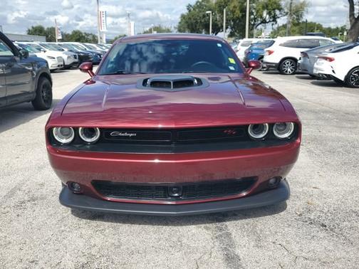 2022 Dodge Challenger R/T SCAT PACK