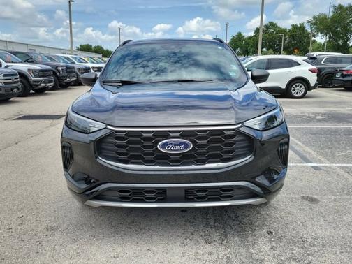 AGATE BLACK METALLIC 2024 Ford Escape ST-LINE