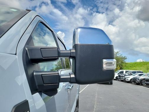 GLACIER GRAY 2025 Ford F-250 LARIAT