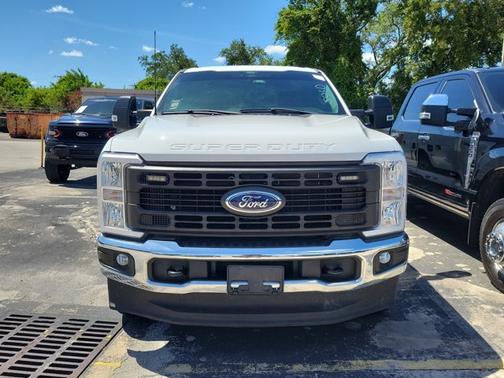 OXFORD WHITE 2024 Ford F-350 XL