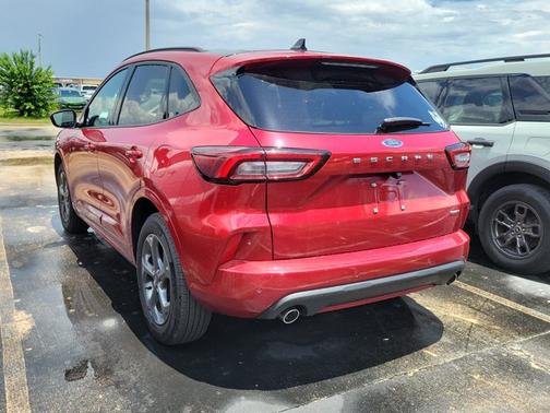 RAPID RED MET TINTED CC 2024 Ford Escape ST-LINE