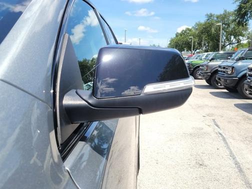 Gray 2023 GMC Acadia SLT