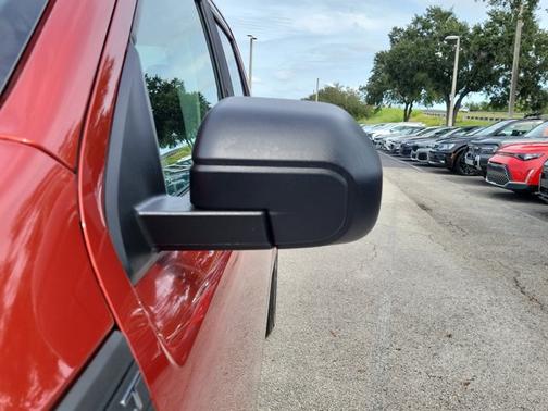 HOT PEPPER RED TC METALLIC 2023 Ford Maverick XLT