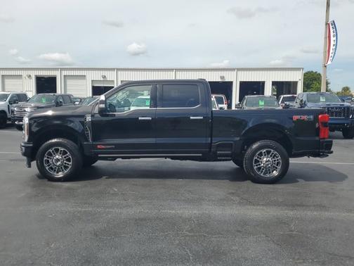 2024 Ford F-350 LIMITED