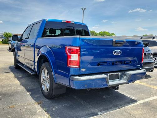 LIGHTNING BLUE 2018 Ford F-150 XLT