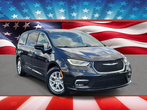Black 2024 Chrysler Pacifica TOURING L